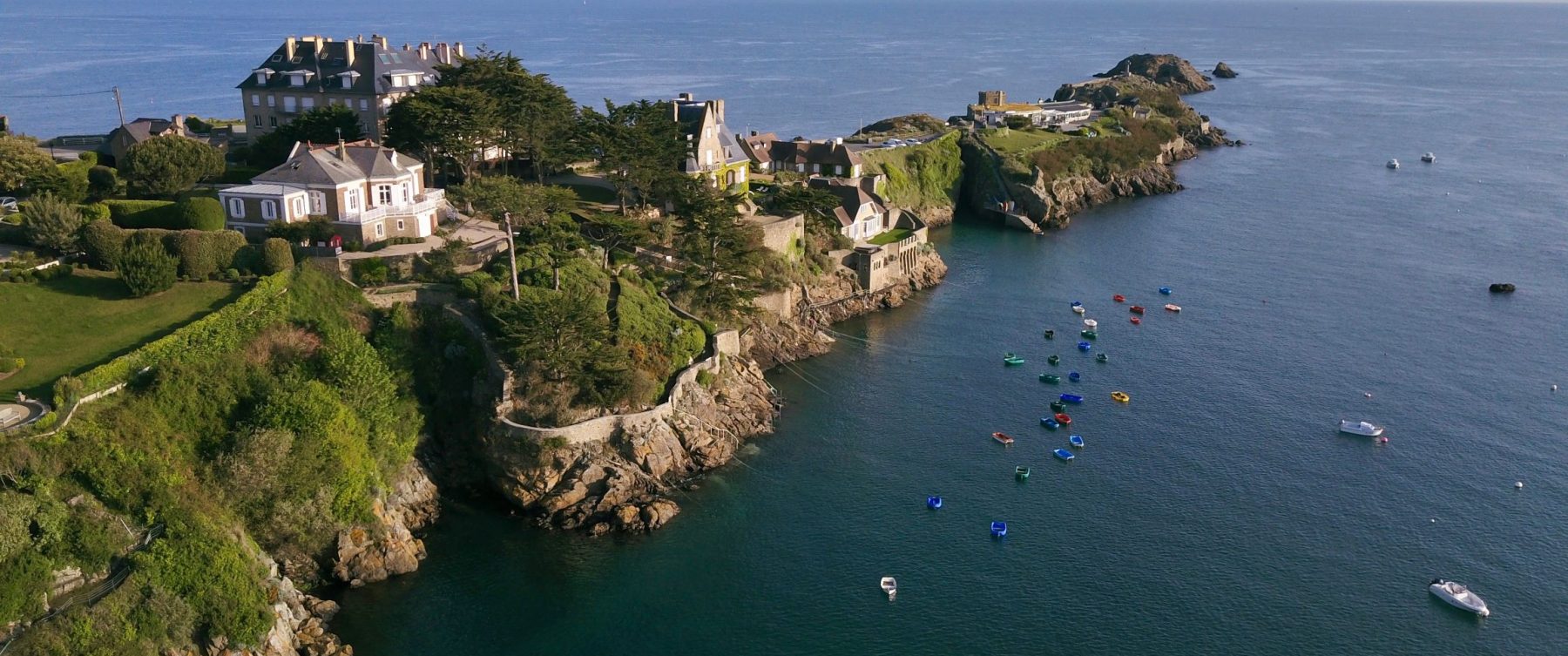 Couverture de l'épisode 1 : Le ralentisseur du Clos Marjot